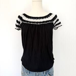 VINTAGE Y2K CACHE CROCHET TOP